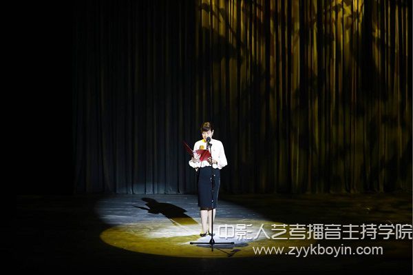 不忘初心，牢記使命”黨員朗誦會.jpg