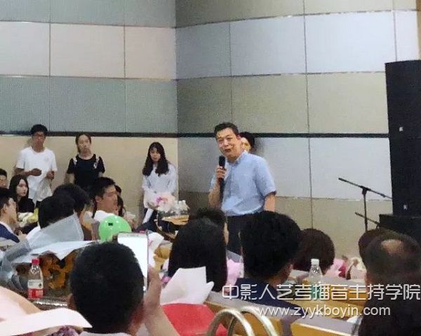 播音主持藝術學院黨委書記鄭維林.jpg